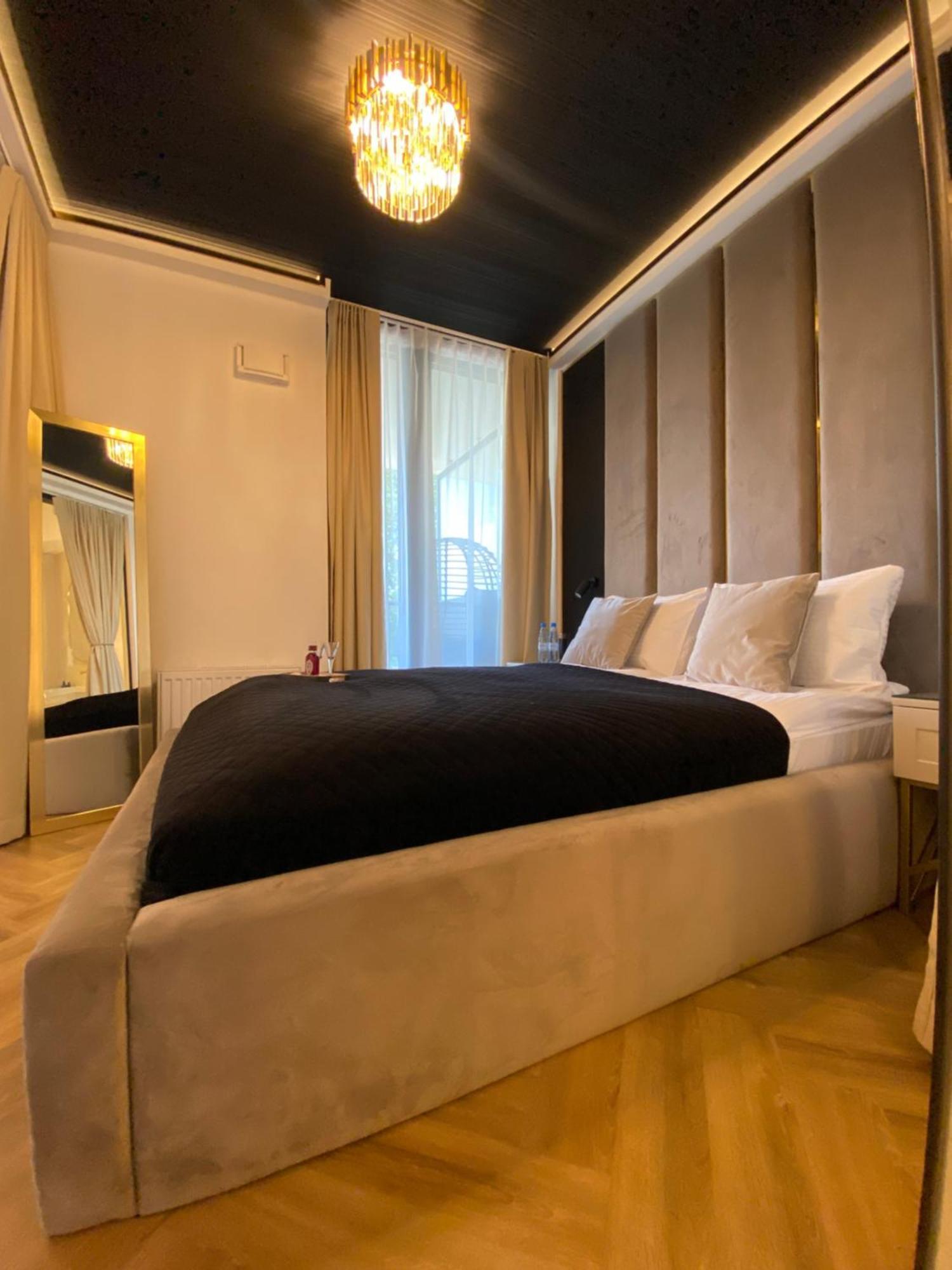 Lux Stays By Torres At K39 Krasków Eksteriør bilde